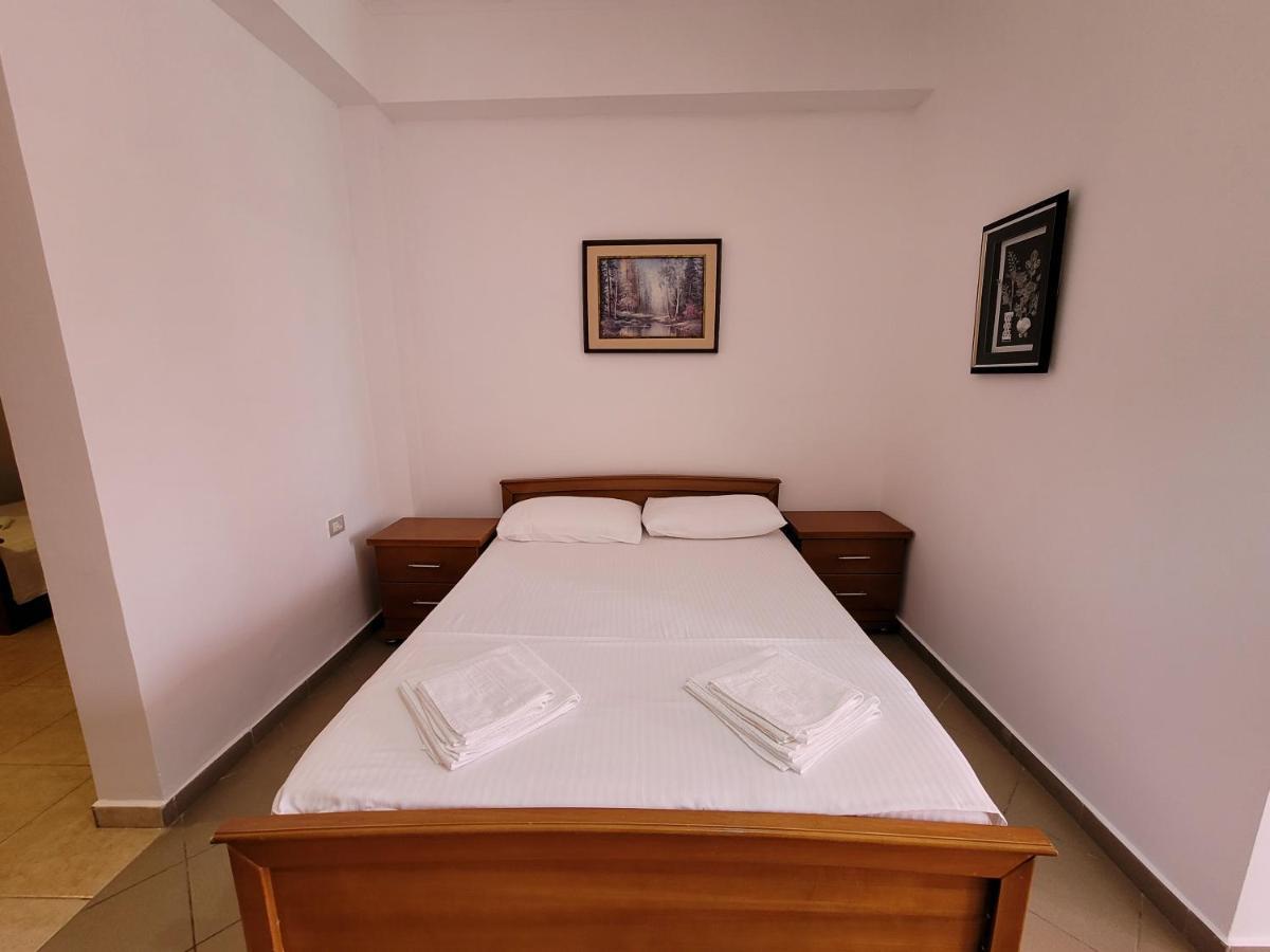 Sunlight Apartments Gjordeni Εξαμίλιο Εξωτερικό φωτογραφία