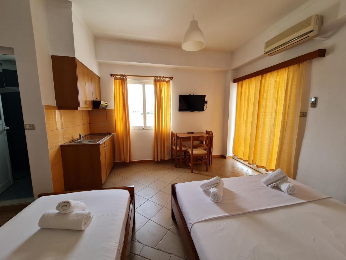Sunlight Apartments Gjordeni Εξαμίλιο Εξωτερικό φωτογραφία